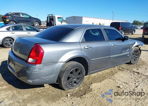 2007 Chrysler 300 z USA, uszkodzony, nr VIN 2C3LA43R17H609961